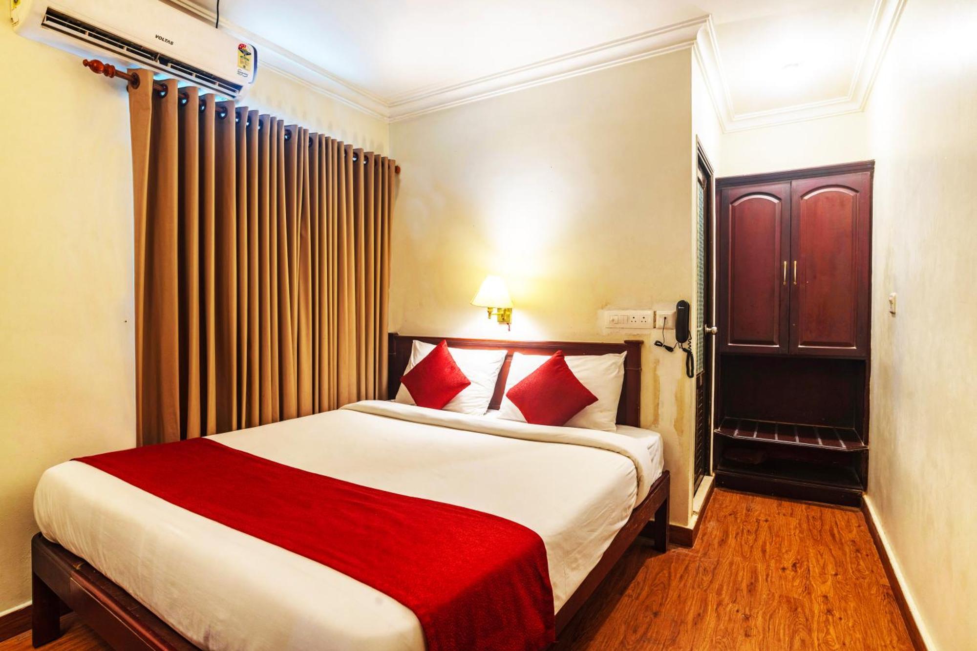 Hotel Archana Inn Kochi Værelse billede