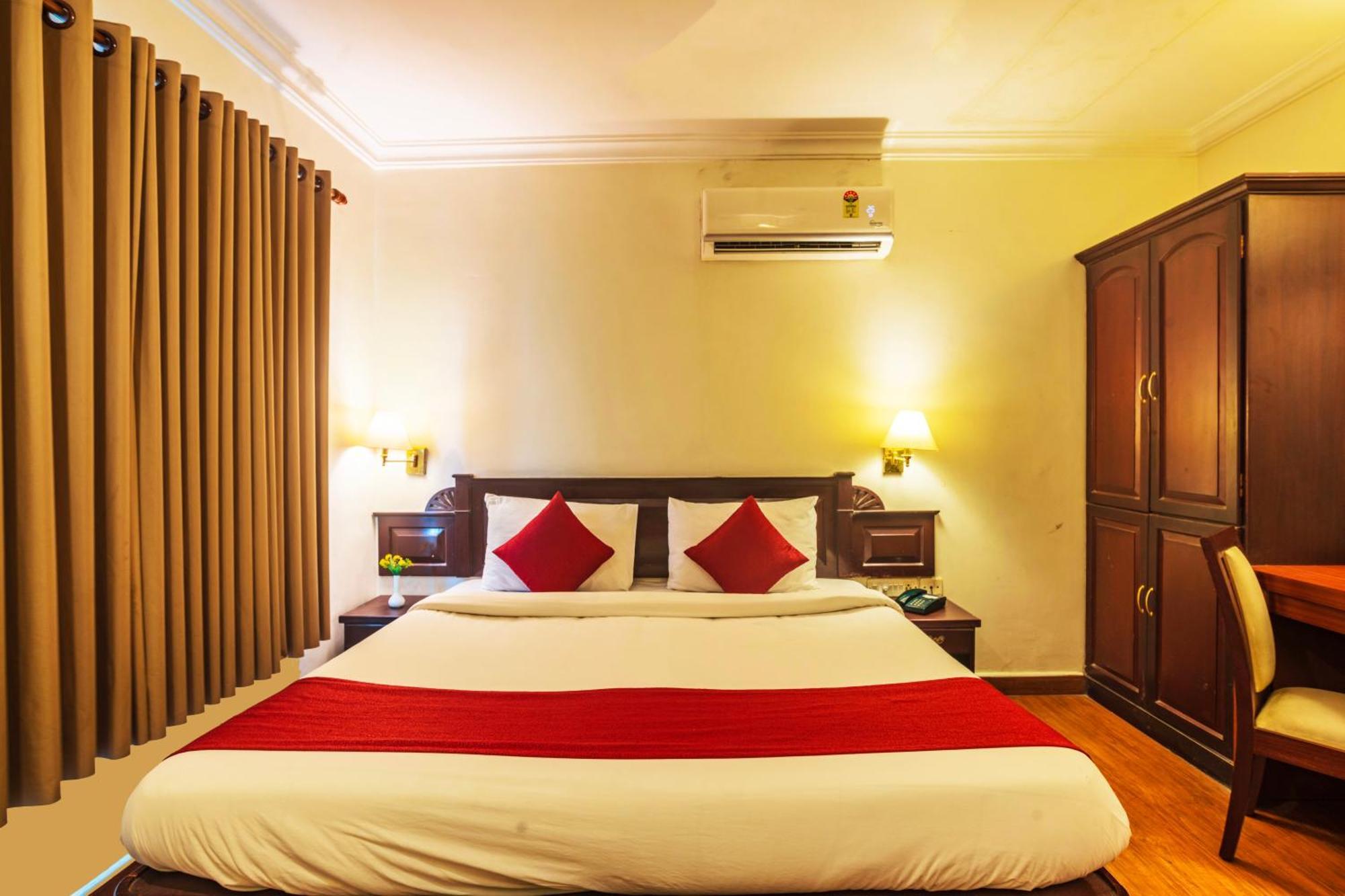 Hotel Archana Inn Kochi Eksteriør billede