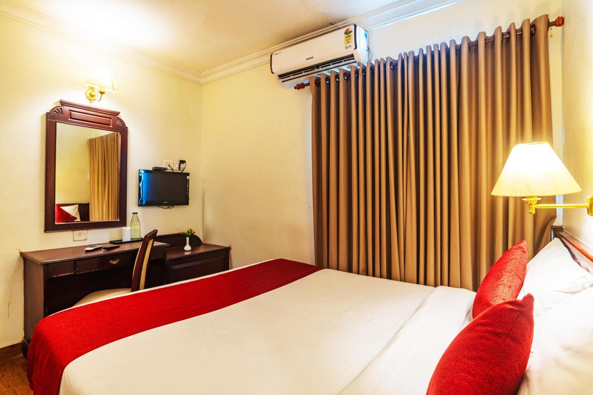Hotel Archana Inn Kochi Værelse billede