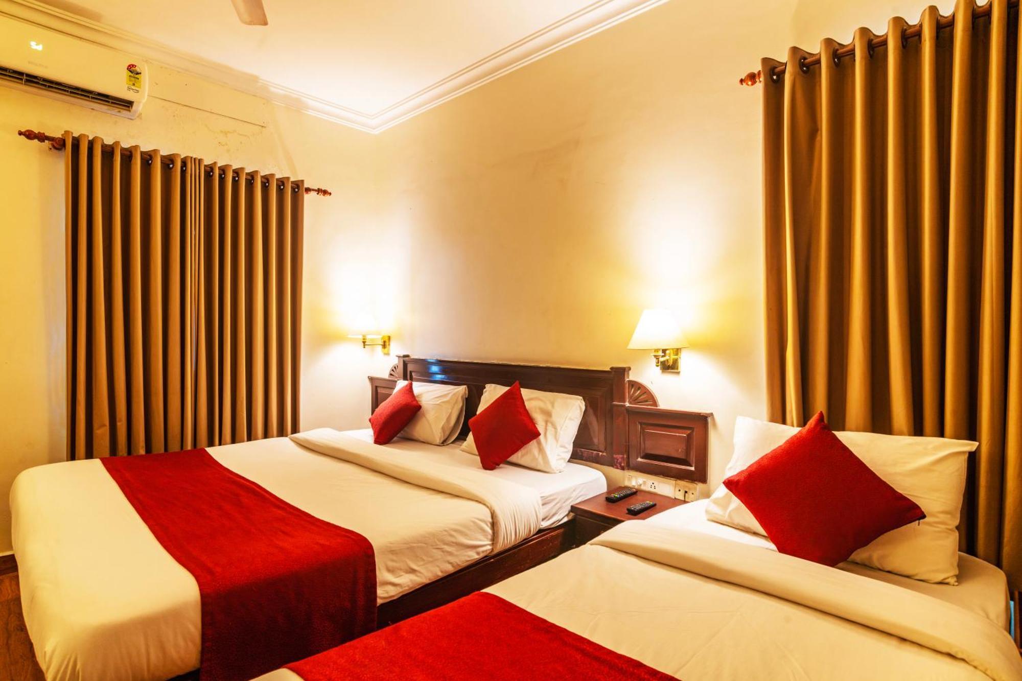 Hotel Archana Inn Kochi Eksteriør billede
