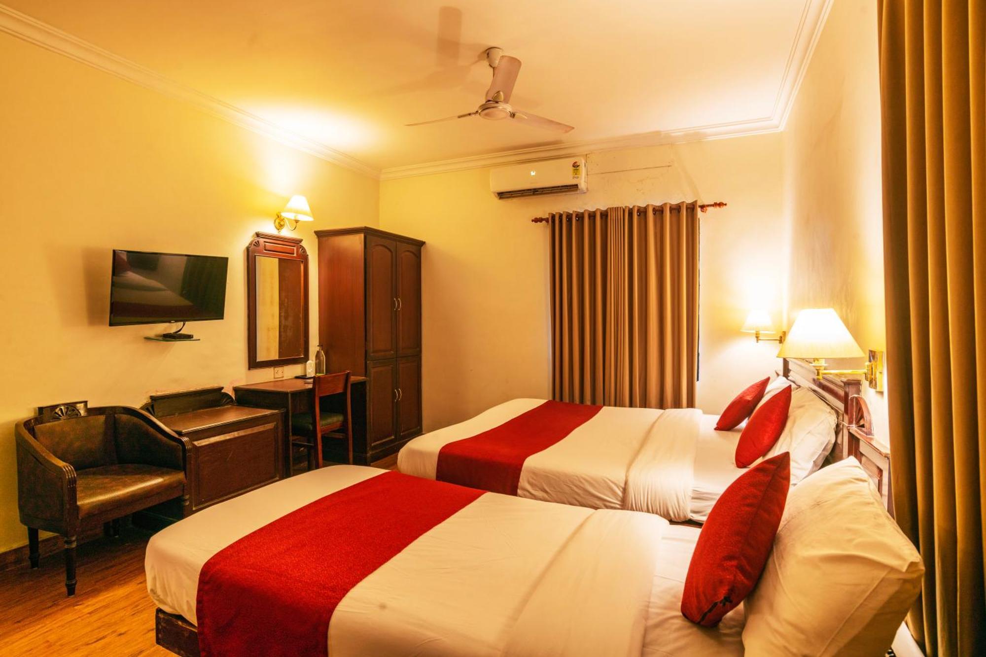 Hotel Archana Inn Kochi Værelse billede