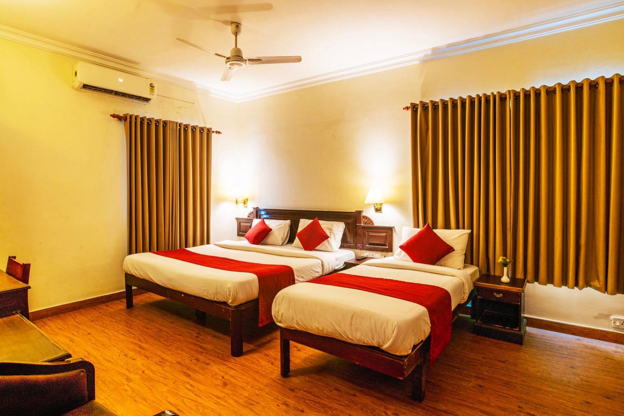 Hotel Archana Inn Kochi Eksteriør billede