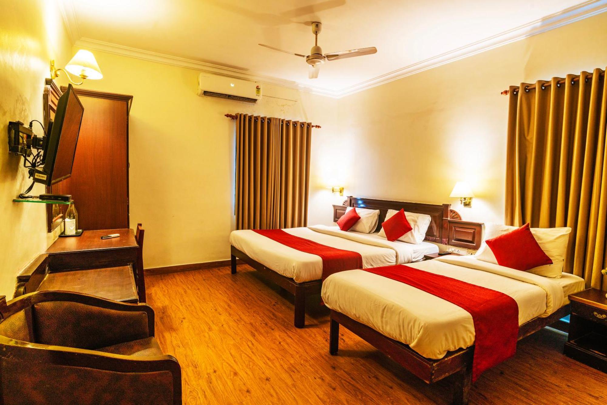 Hotel Archana Inn Kochi Værelse billede