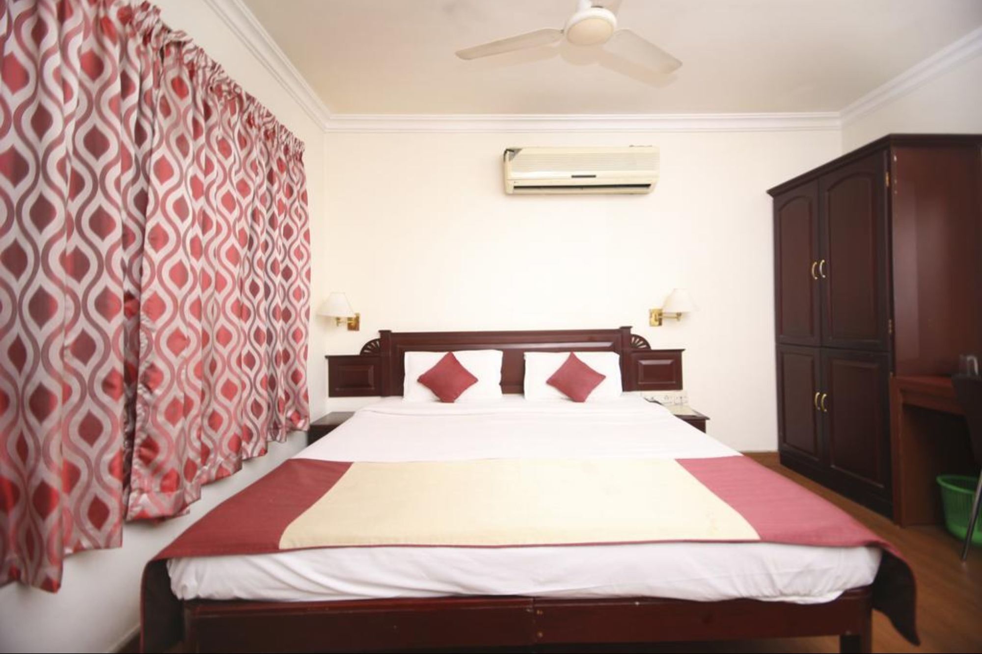 Hotel Archana Inn Kochi Eksteriør billede
