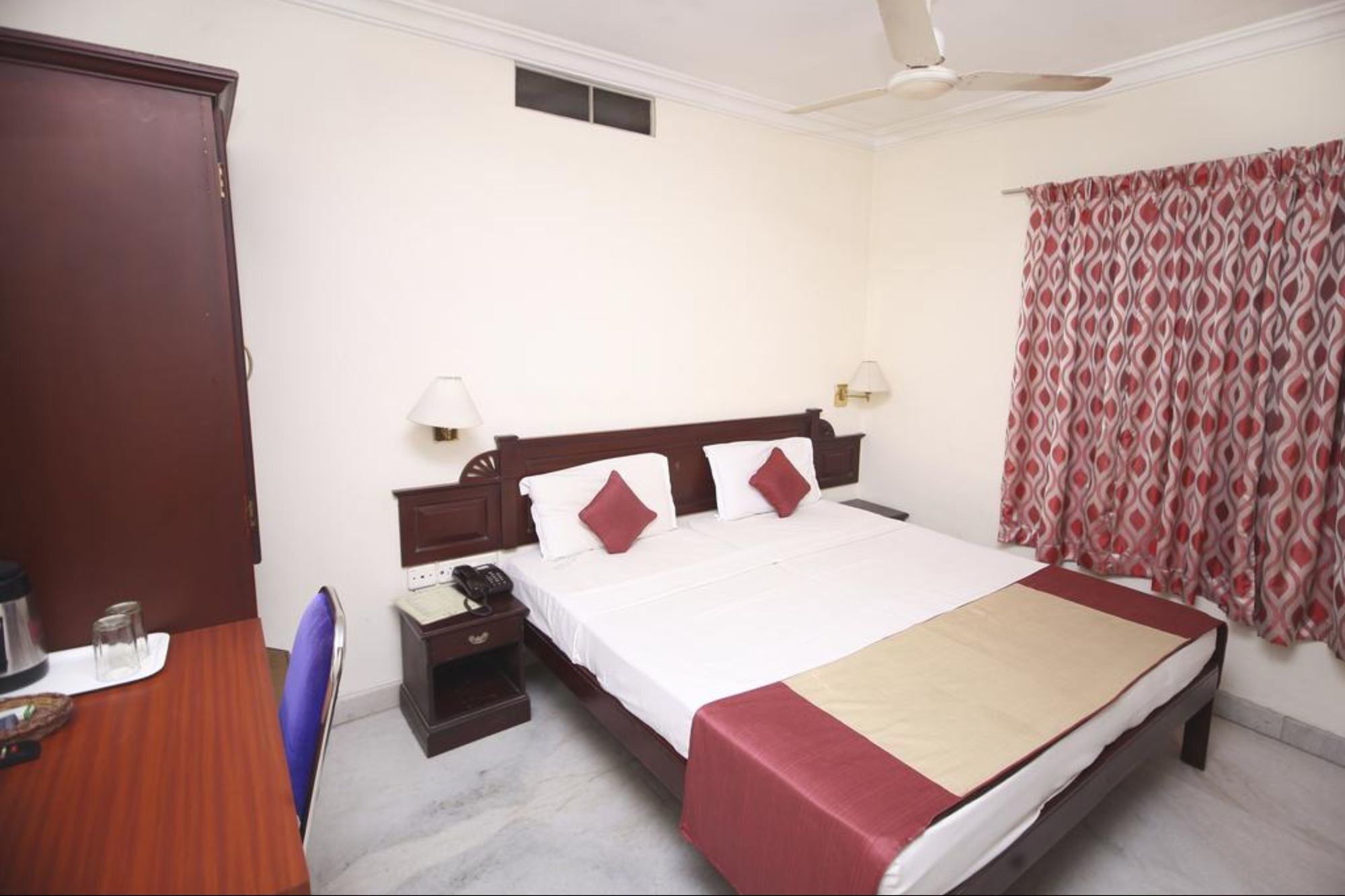 Hotel Archana Inn Kochi Eksteriør billede